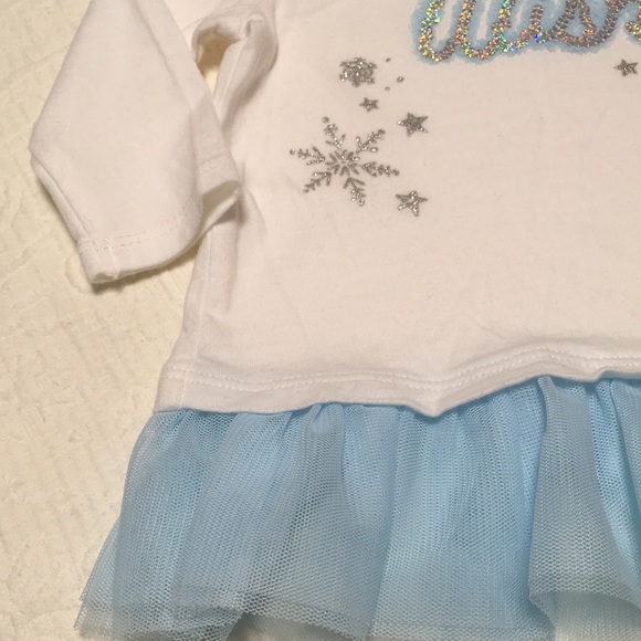 3m (4/$20) Carter’s 2-Piece Winter Themed Set - Picture 4 of 9
